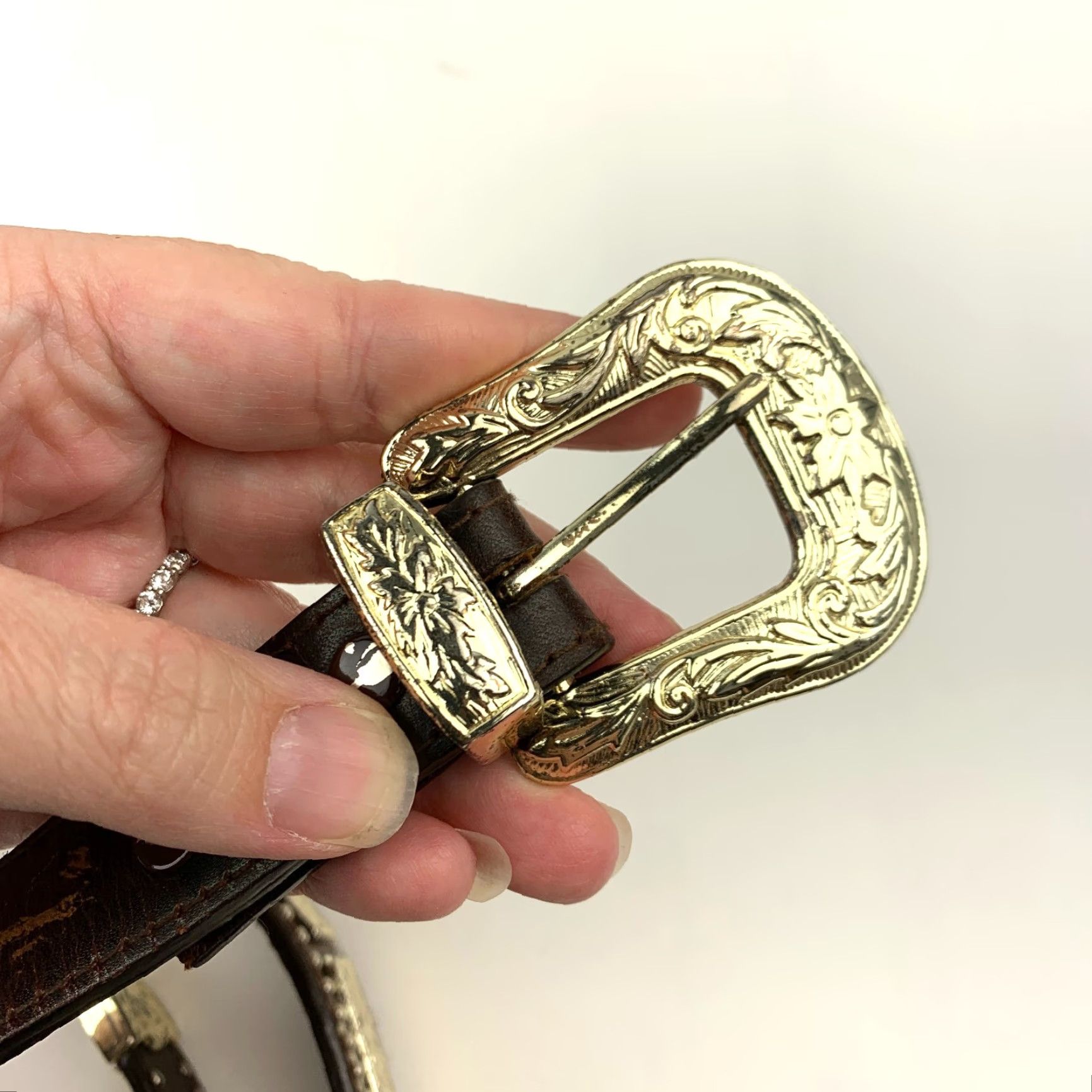 Vintage Nocona Belt Studded Floral Brown Leather 42 Men P910-0475 2.5in (47.5in) Gold Tone Concho Accent 1.25in Wide Size 42 - 3 Thumbnail