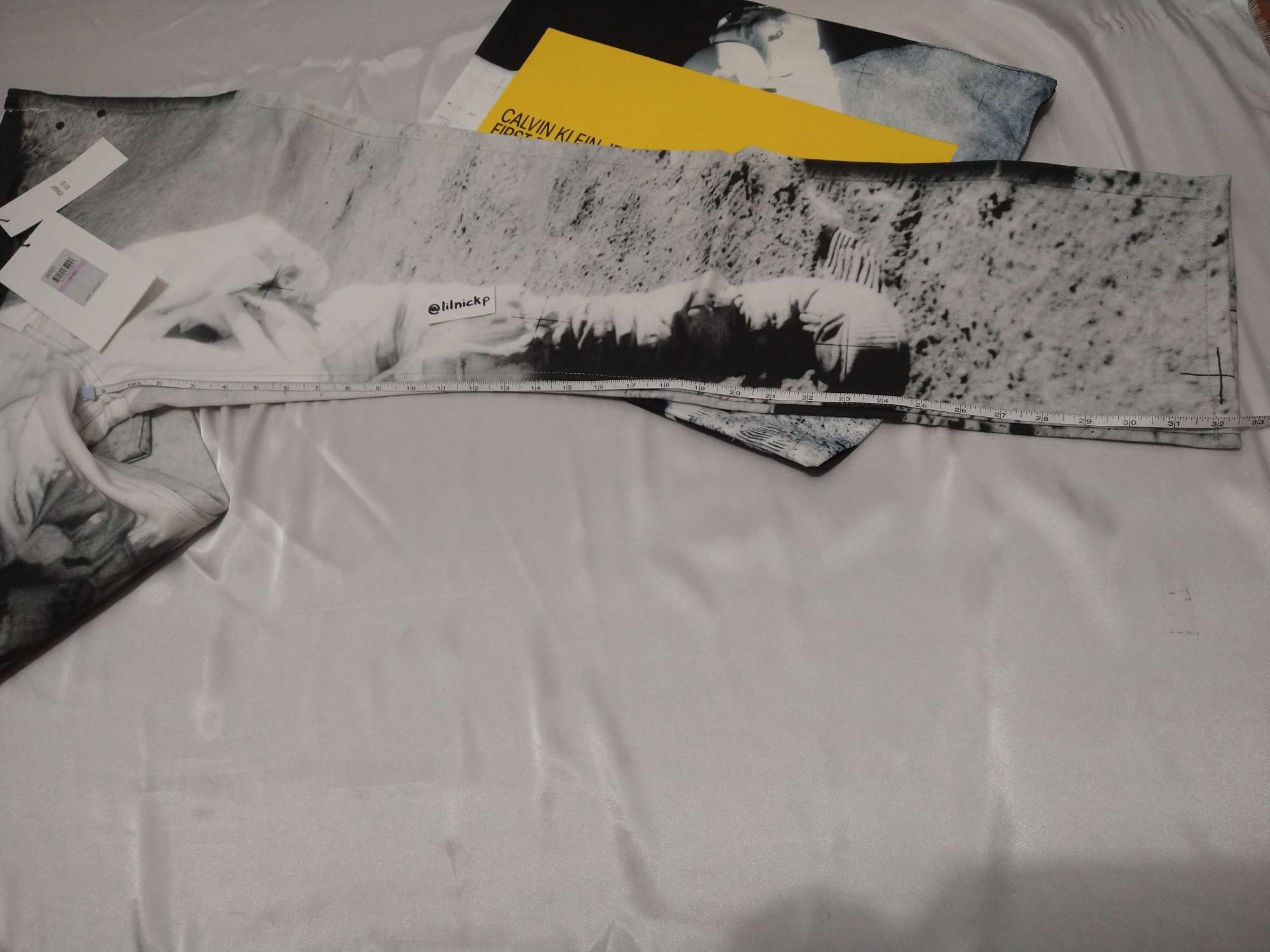 Calvin Klein 205W39NYC EST. 1978 Straight Leg Moon Landings Jeans Size US 32 / EU 48 - 5 Thumbnail