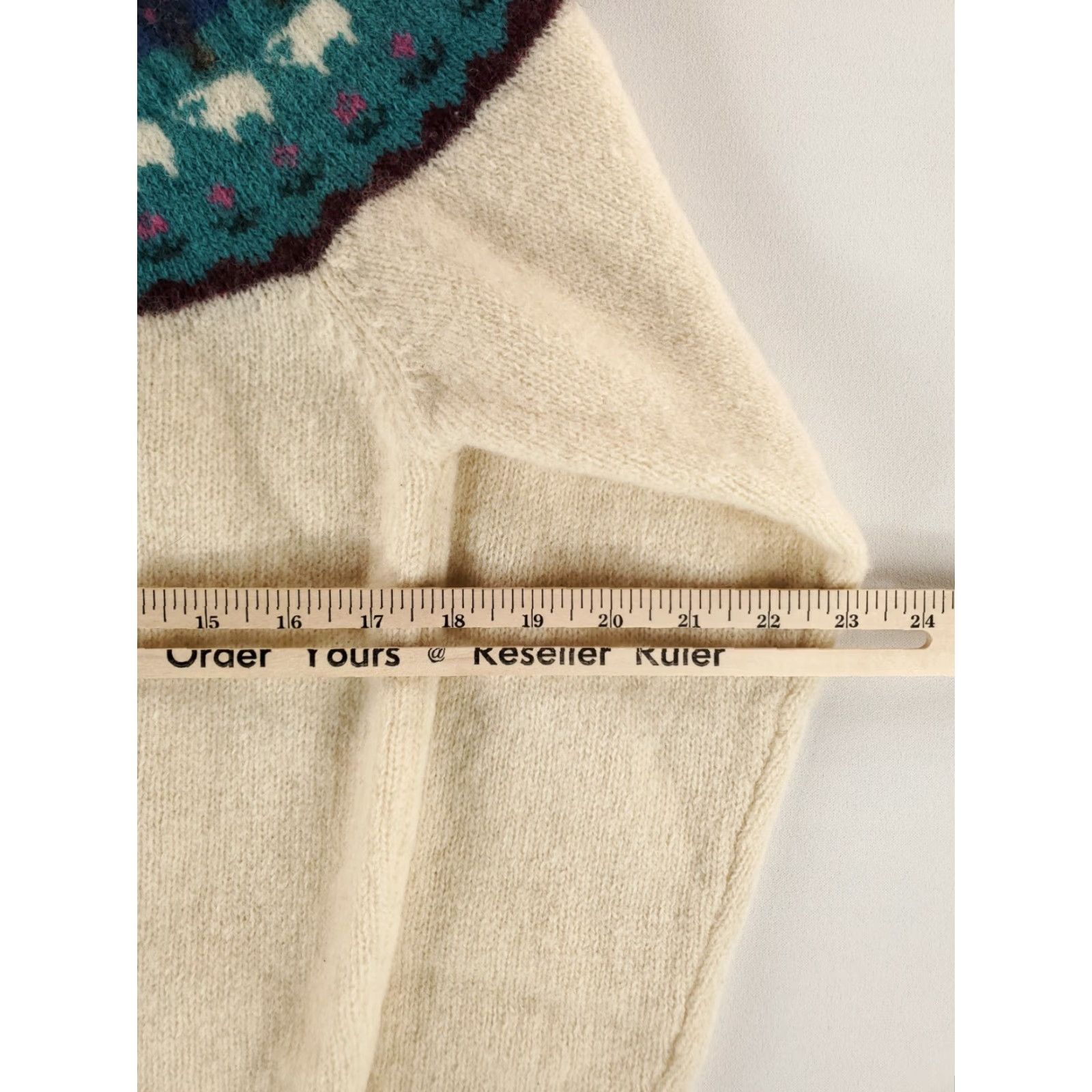 Vintage Woolrich Wool 100% Wool Sweater Cream Ivory Womens M Pullover Pasture Sheep Modern/Classic? Size M / US 6-8 / IT 42-44 - 5 Thumbnail