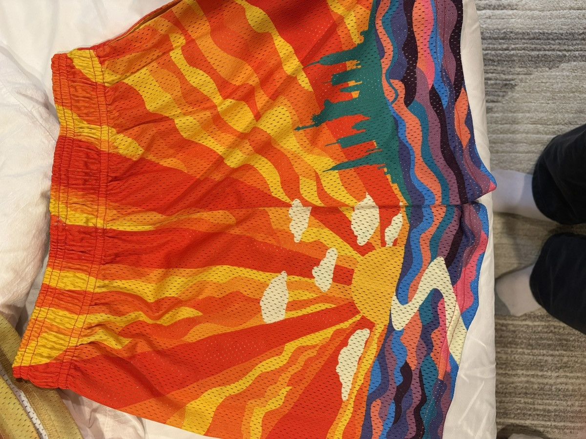 Eric Emanuel Eric Emmanuel Sunset Shorts Size US 33 - 2 Thumbnail