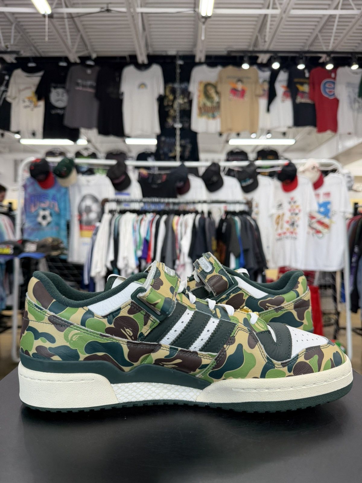 Adidas Adidas Forum 84 Low Bape 30th Camo Size 12 (2023) Size US 12 / EU 45 - 3 Thumbnail