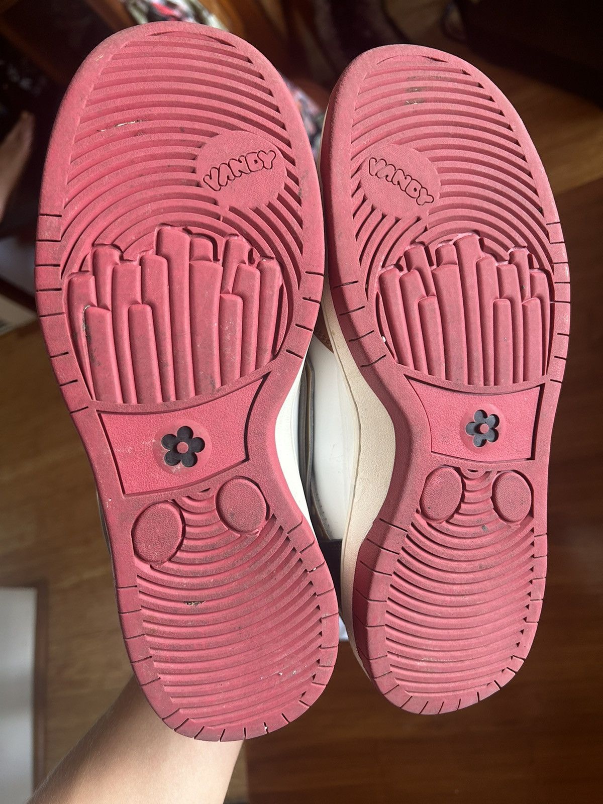 Vandy The Pink Vandy the pink v2 burgers Size US 8.5 / EU 41-42 - 8 Thumbnail