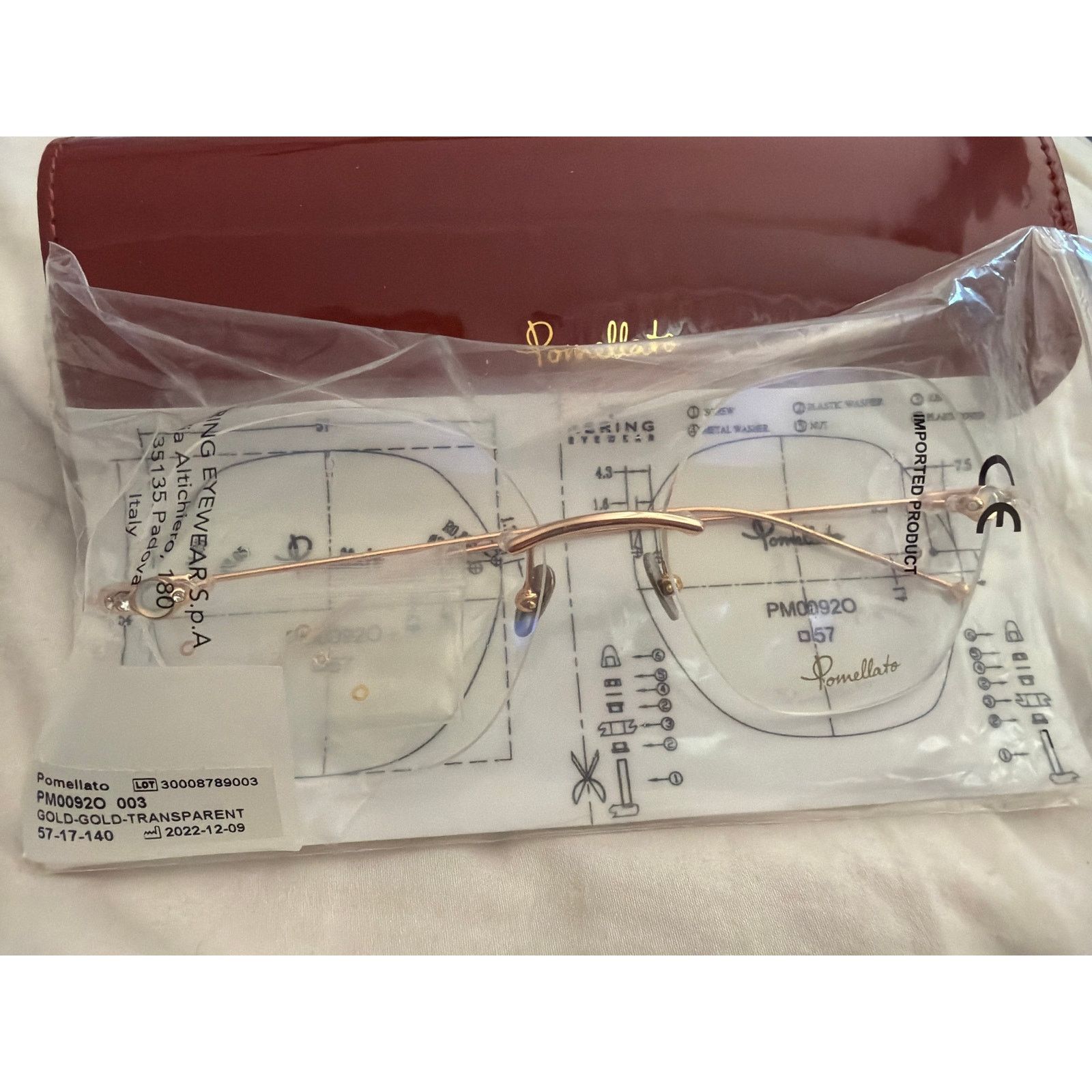 New Pomellato rose gold optical frames PM00920 display picture 3
