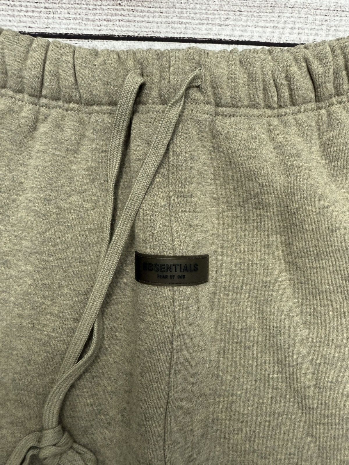 Fear of God Essentials Relaxed Sweatpants Dark Oatmeal sz S