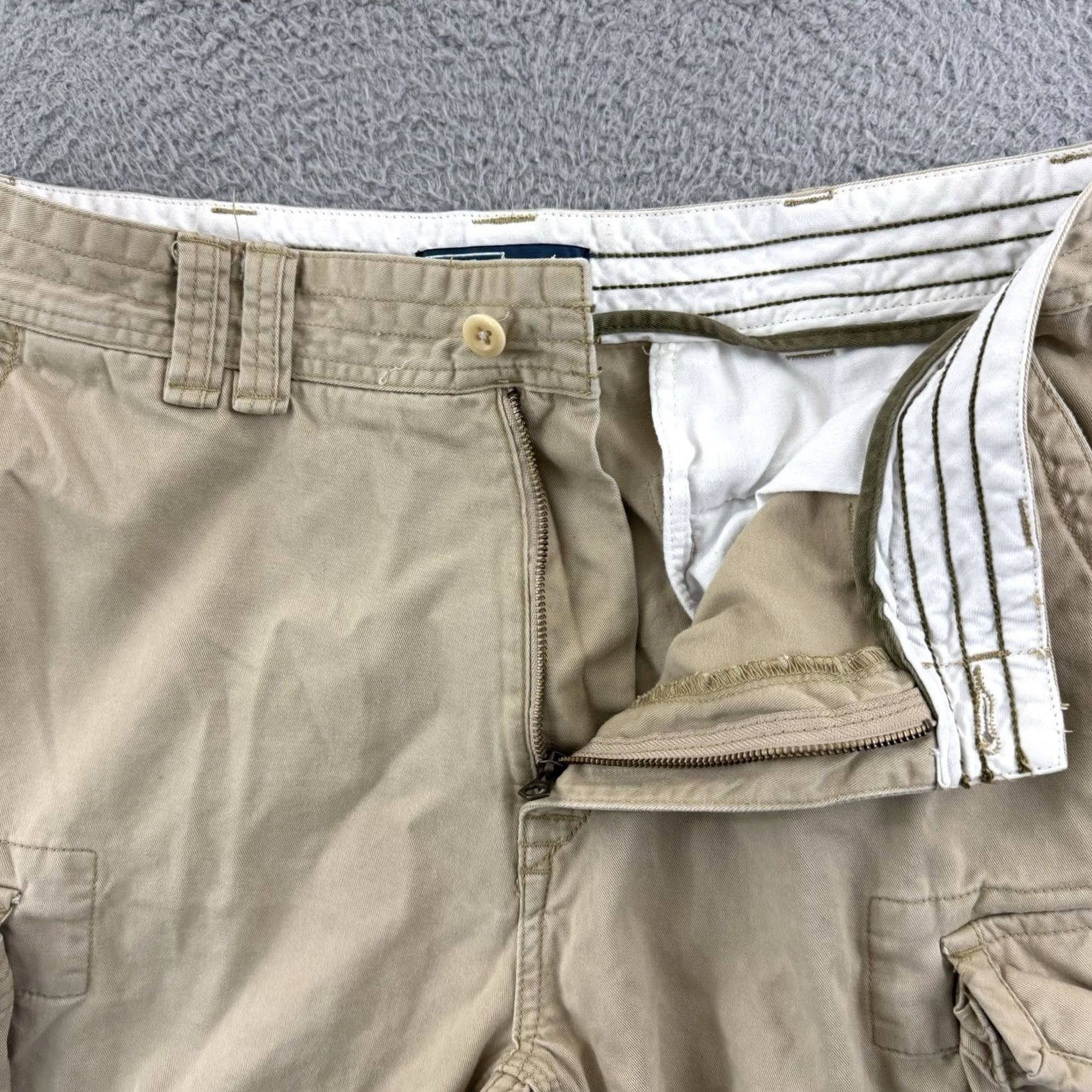 Ralph Lauren VINTAGE Polo Ralph Lauren Cargo Shorts Men’s 36 Beige Chino Khaki Zip Y2K Size US M / EU 48-50 / 2 - 5 Thumbnail