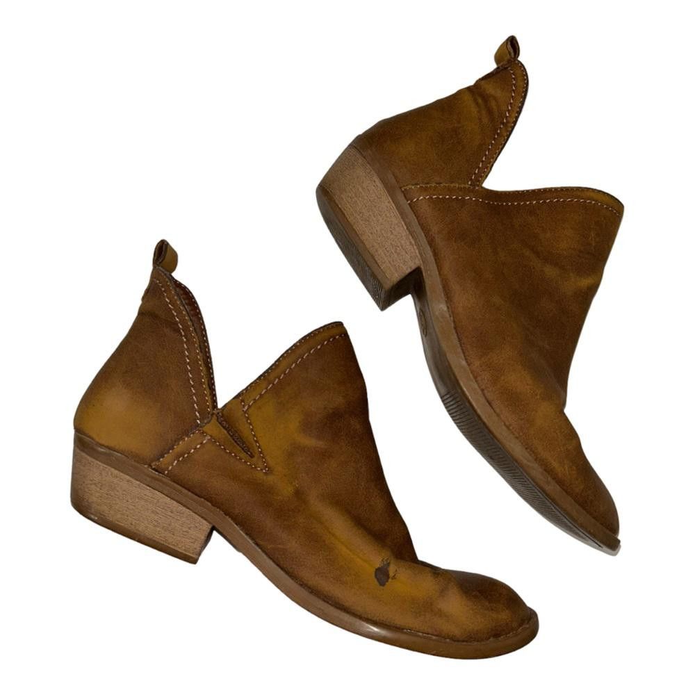 Designer Faux Leather Tan Booties Size 6.5 Size US 6.5 / IT 36.5 - 5 Thumbnail
