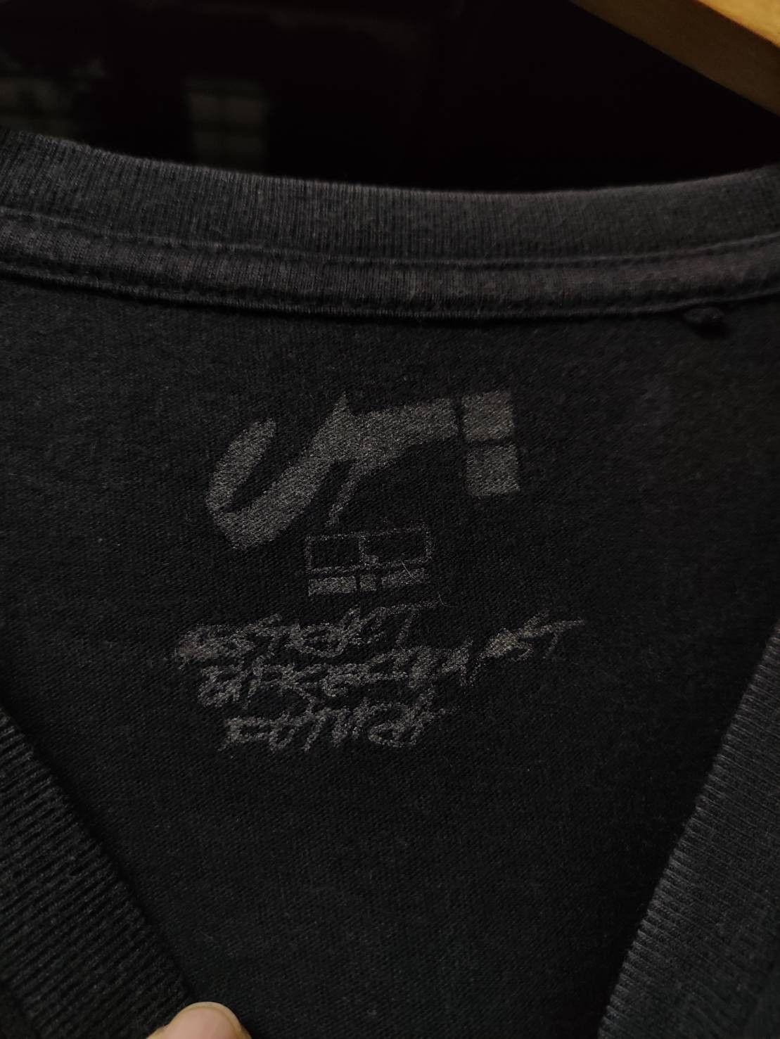 Futura × Uniqlo UT X Futura Laboratories Signature T-Shirt Size US L / EU 52-54 / 3 - 4 Thumbnail