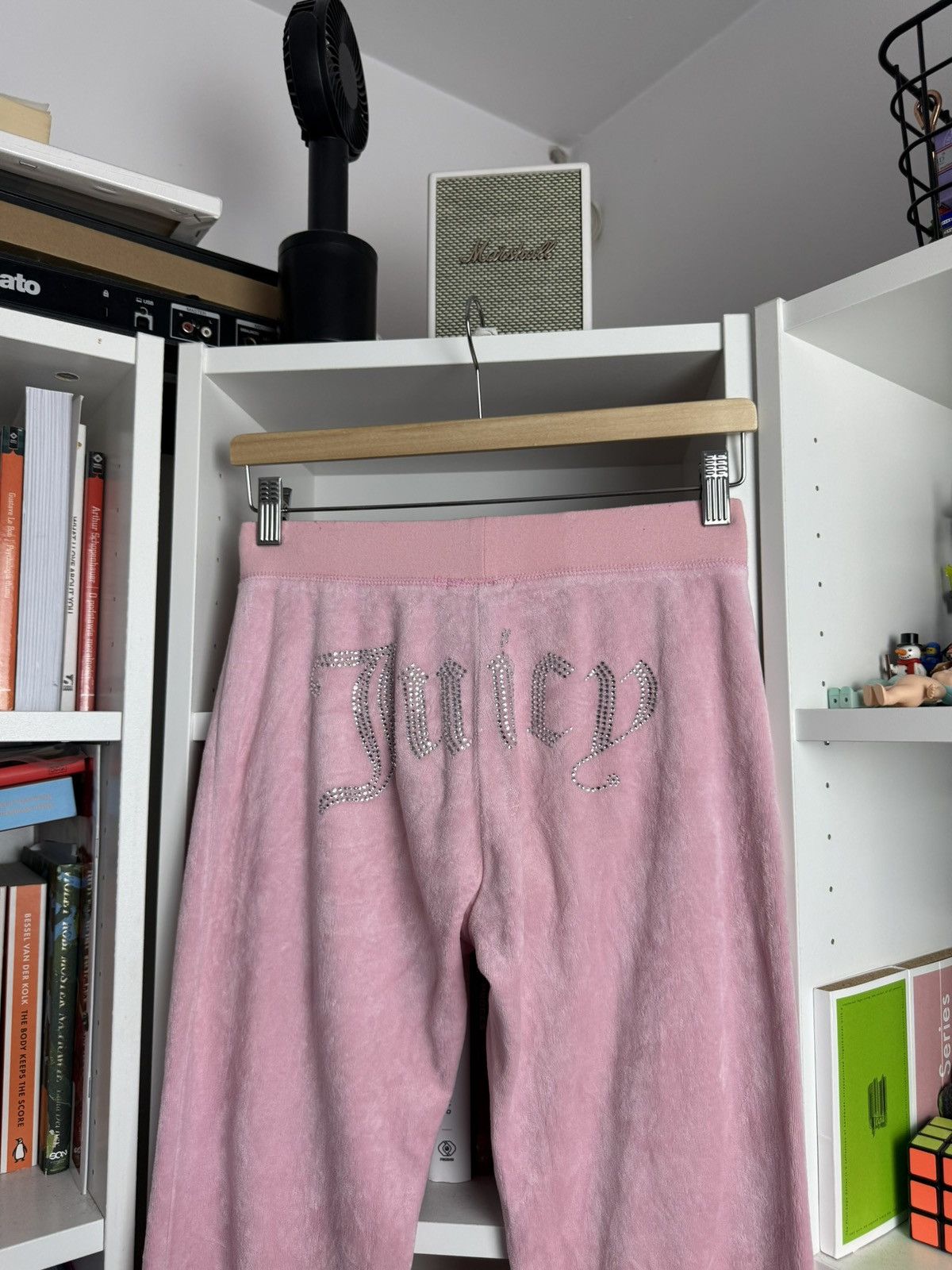 Juicy Couture × Vintage Juicy Couture black label pink velour crystal logo sweatpants Size 28" / US 6 / IT 42 - 3 Thumbnail