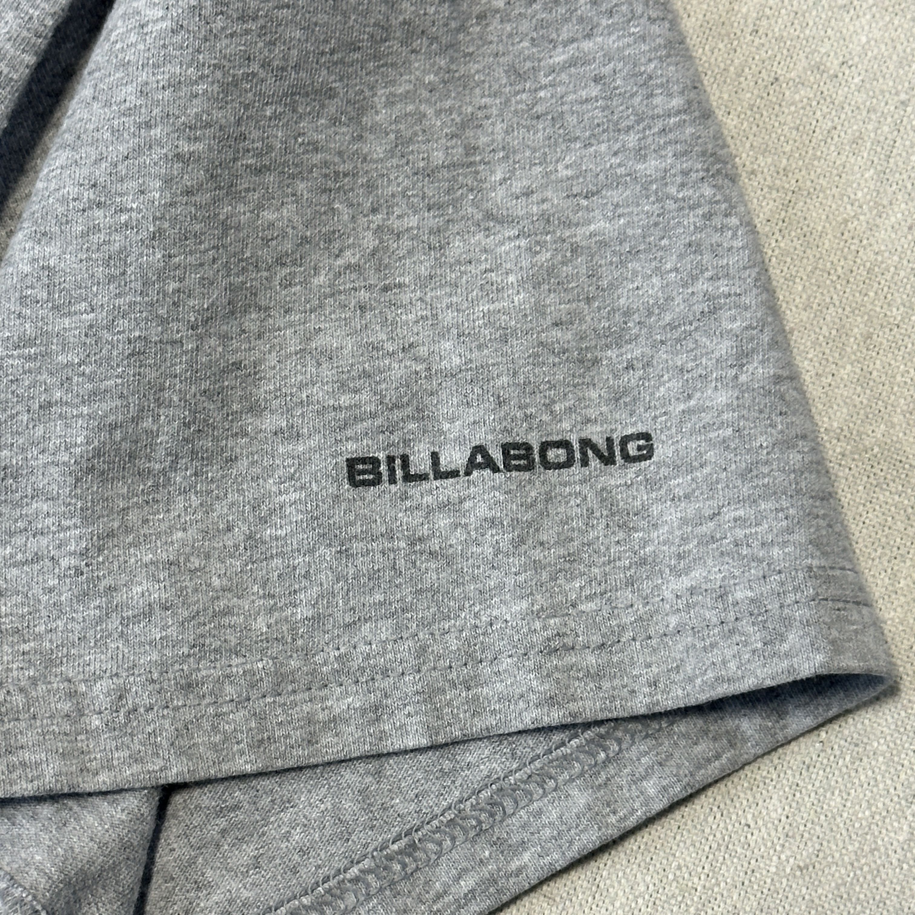 Billabong Vintage Billabong Red Logo Graphic T-Shirt Size XL Size US XL / EU 56 / 4 - 3 Thumbnail