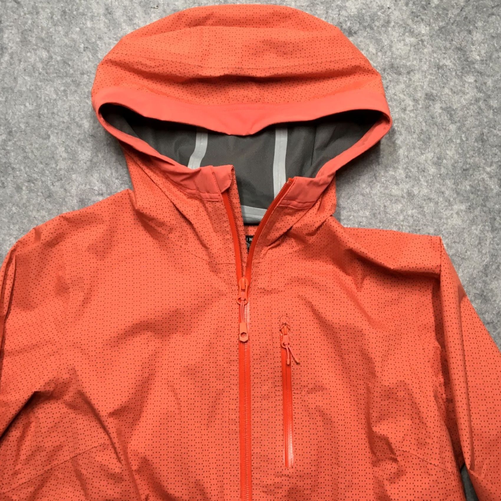 Mountain Hardwear Mountain Hardwear Polka Dot Rain Jacket Womens M Pink Full Zip Hooded Jacket Long Nylon Waterproof Wind-Resistant Polka Dot Rain Coat Womens M Pink Size M / US 6-8 / IT 42-44 - 5 Thumbnail