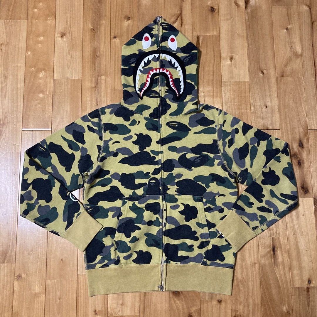 Bape BAPE Reflective camo shark full zip hoodie a bathing ape Size US S / EU 44-46 / 1 - 2 Thumbnail