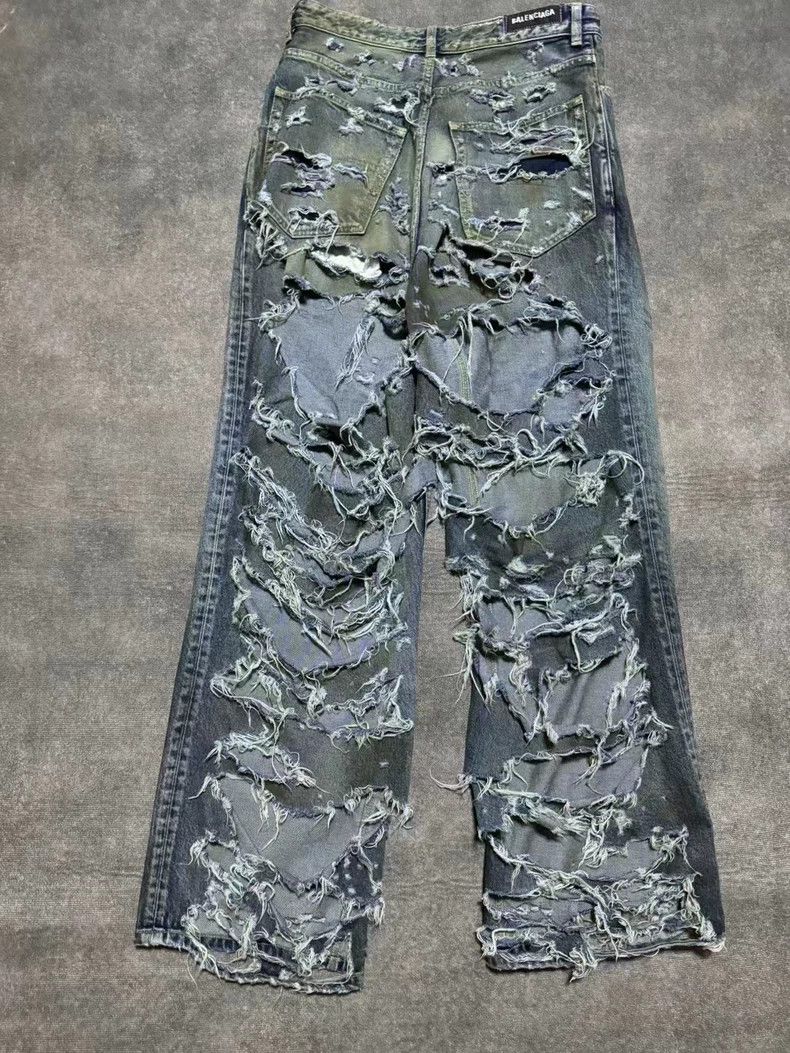 Balenciaga Balenciaga size S Blue mud dyeing destroys jeans Size US 27 - 2 Thumbnail