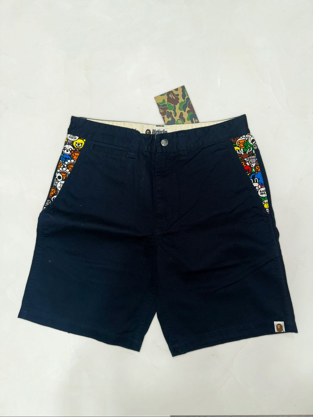 Bape A BATHING APE Cartoon Print Shorts Size M Size US 32 / EU 48 - 1 Thumbnail