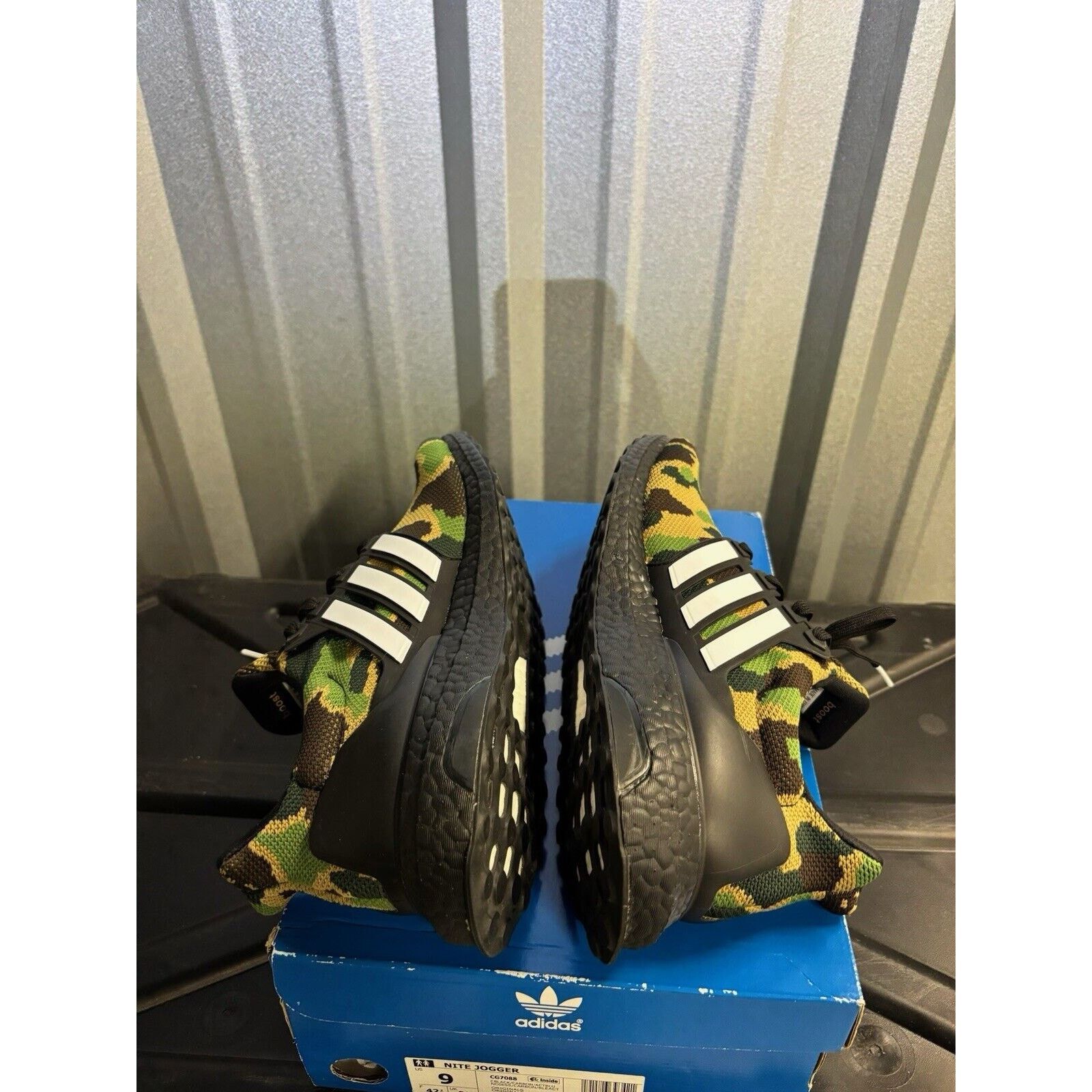 Adidas Size 9 adidas A Bathing Ape x UltraBoost Green Camo TRIED ON Size US 9 / EU 42 - 6 Thumbnail