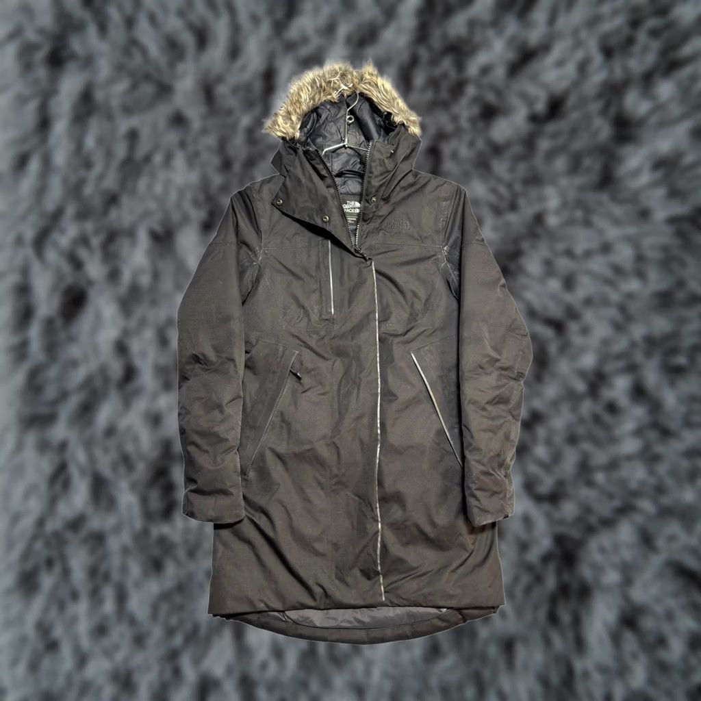 The North Face The North Face Crestmont Waterproof Down Parka Jacket S Black Womens Size S / US 4 / IT 40 - 1 Thumbnail