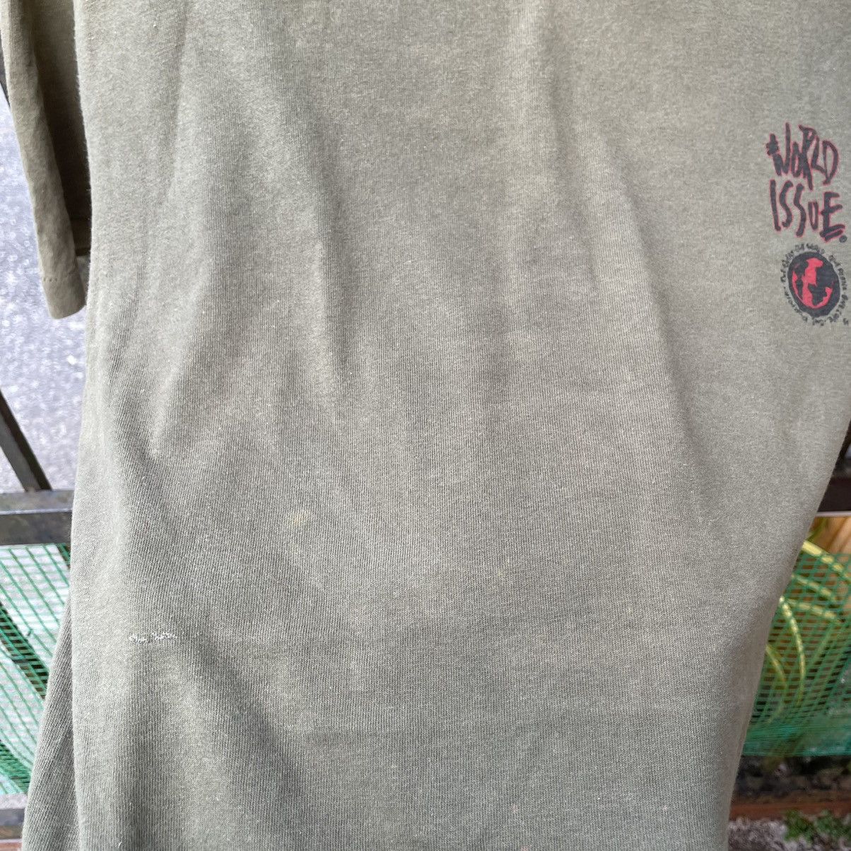 Welcome Skateboards 🔥Vintage 1994 World Issue Big Logo Sun Faded Skate Tee Size US L / EU 52-54 / 3 - 9 Thumbnail