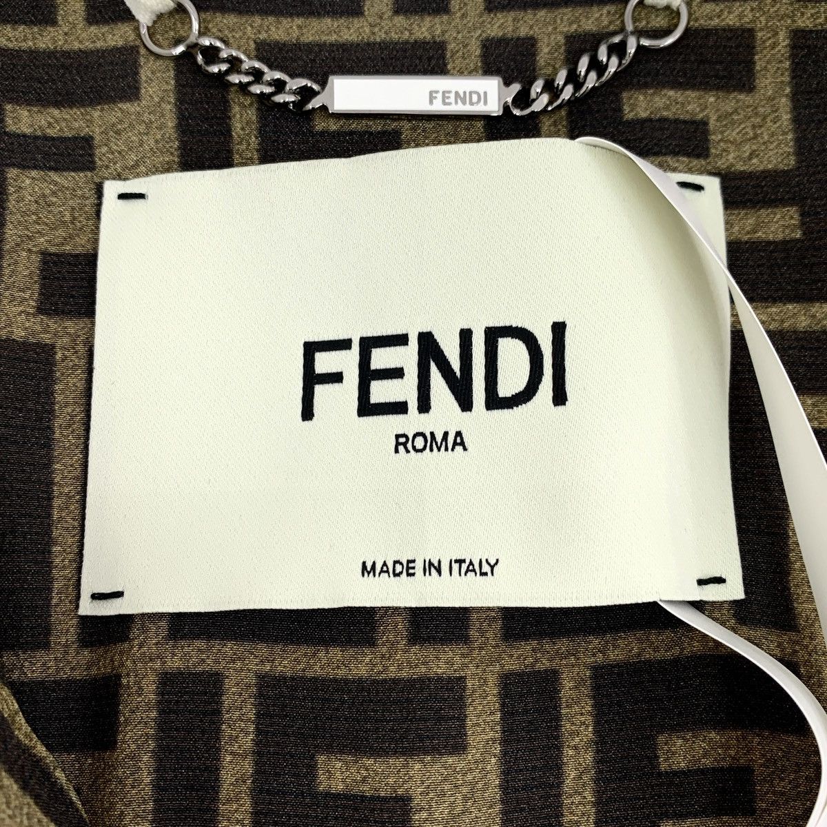Fendi Fendi White Patent Leather Collared Long Sleeve Shirt K26WX Size S / US 4 / IT 40 - 6 Thumbnail