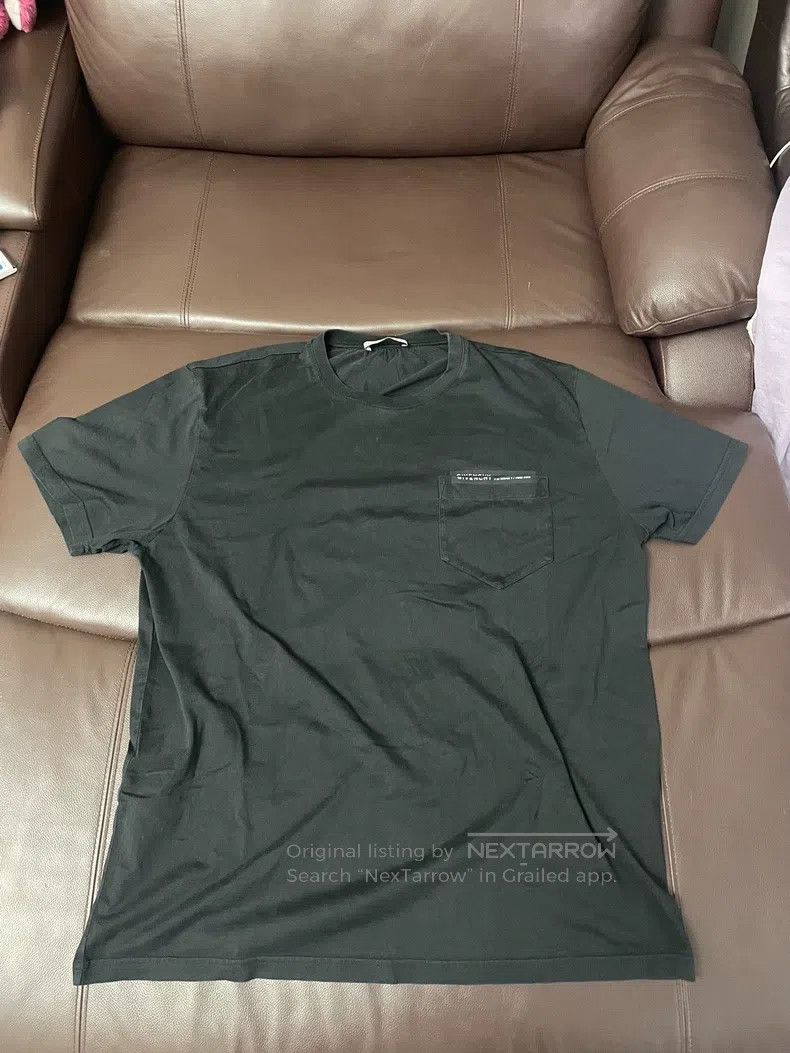 Givenchy Givenchy Short Sleeve T-Shirt, Low-Key Business Style Size US L / EU 52-54 / 3 - 1 Thumbnail