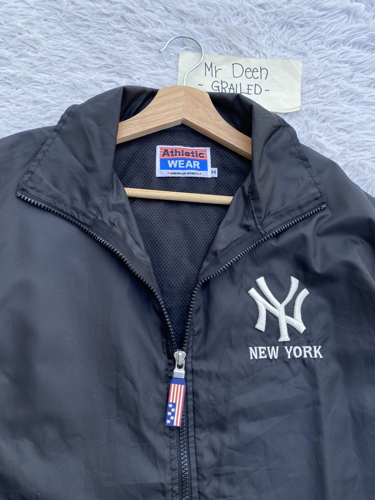 New York Yankees Rare New York Yankees NY Athletic Wear Raincoat Size US L / EU 52-54 / 3 - 10 Thumbnail