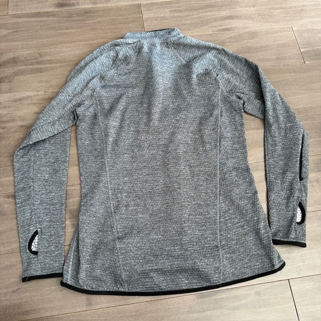 Marks & Spencer Marks & Spencer Goodmove Running Top medium Size M / US 6-8 / IT 42-44 - 10 Thumbnail