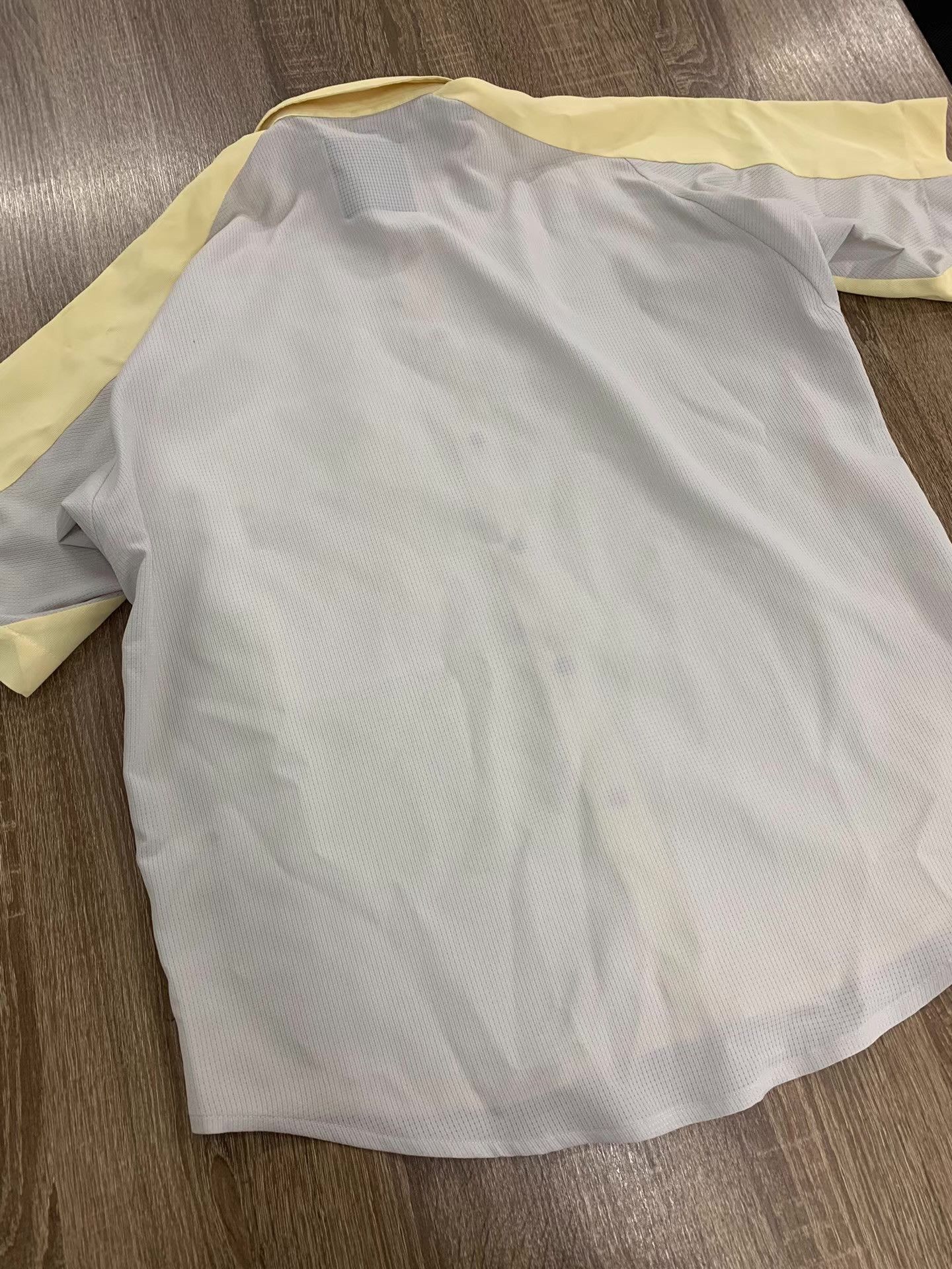 And Wander MAISON KITSUNÉ × and wander Hiking Shirt Ｑ22 Size US M / EU 48-50 / 2 - 9 Thumbnail