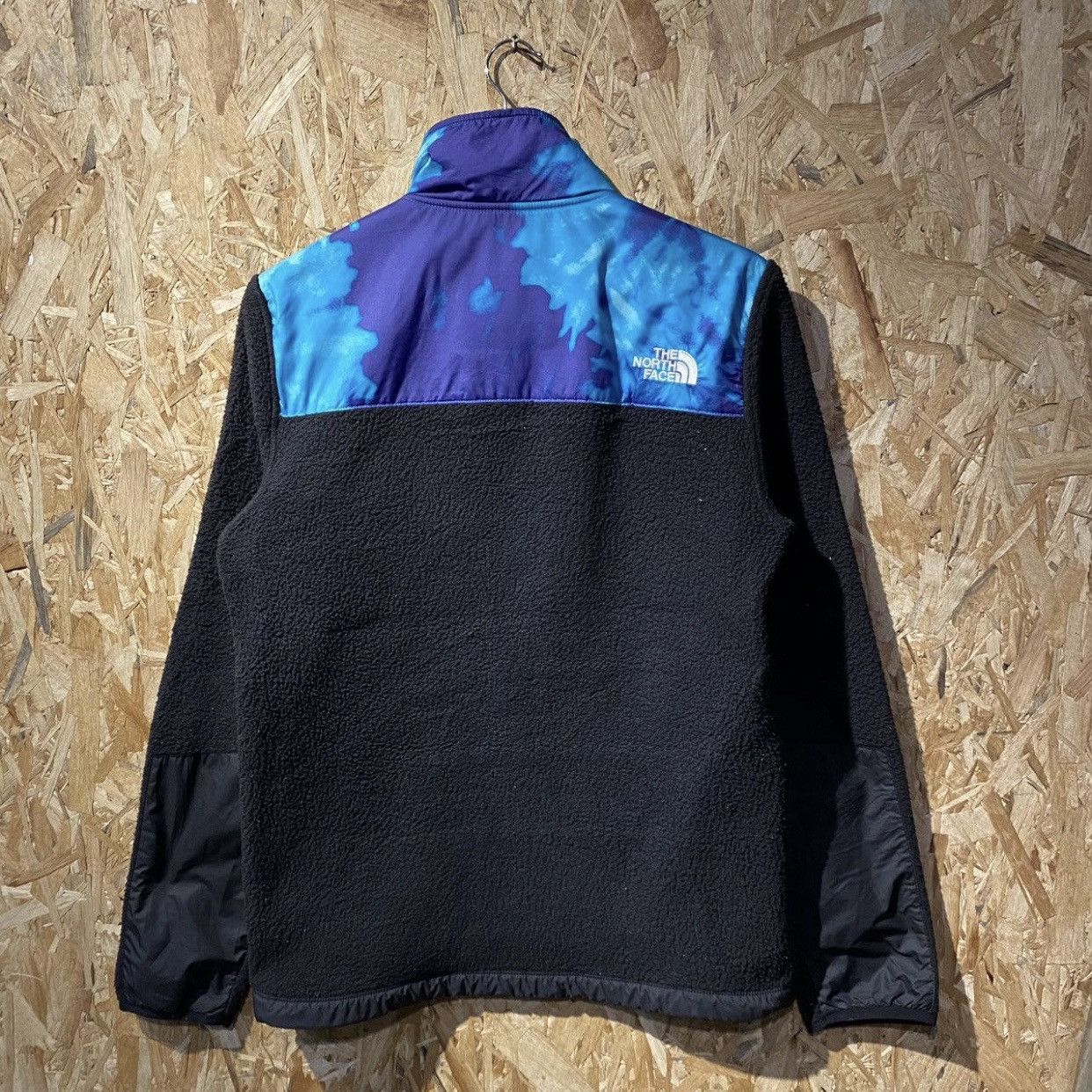 Sneakersnstuff × The North Face The North Face x Sneakersnstuff Denali Fleece Jackets Size US S / EU 44-46 / 1 - 2 Thumbnail