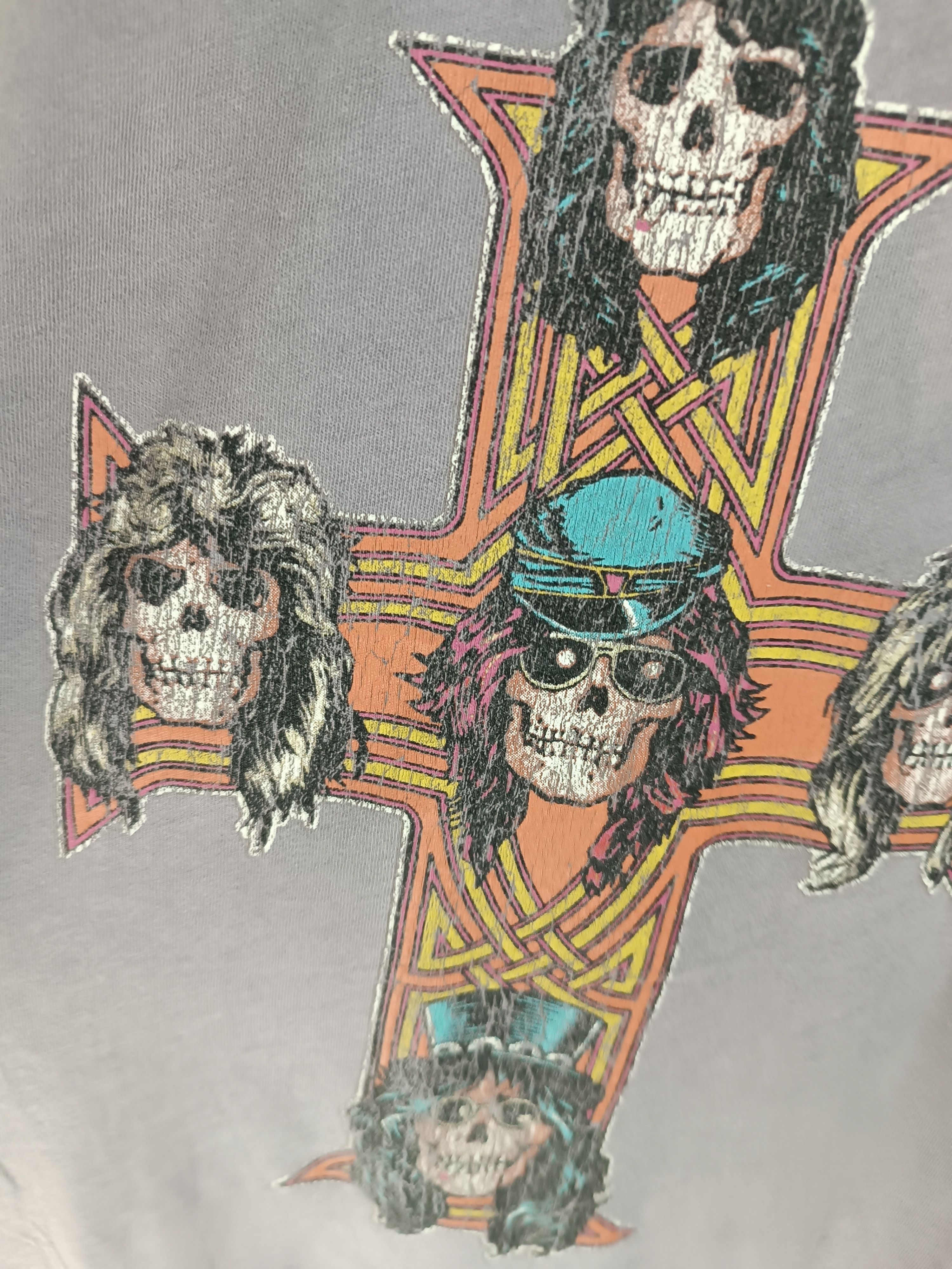 Band Tees VINTAGE GUNS N' ROSES CROSS FADED TE motley acdc metallica Size US XXL / EU 58 / 5 - 8 Thumbnail