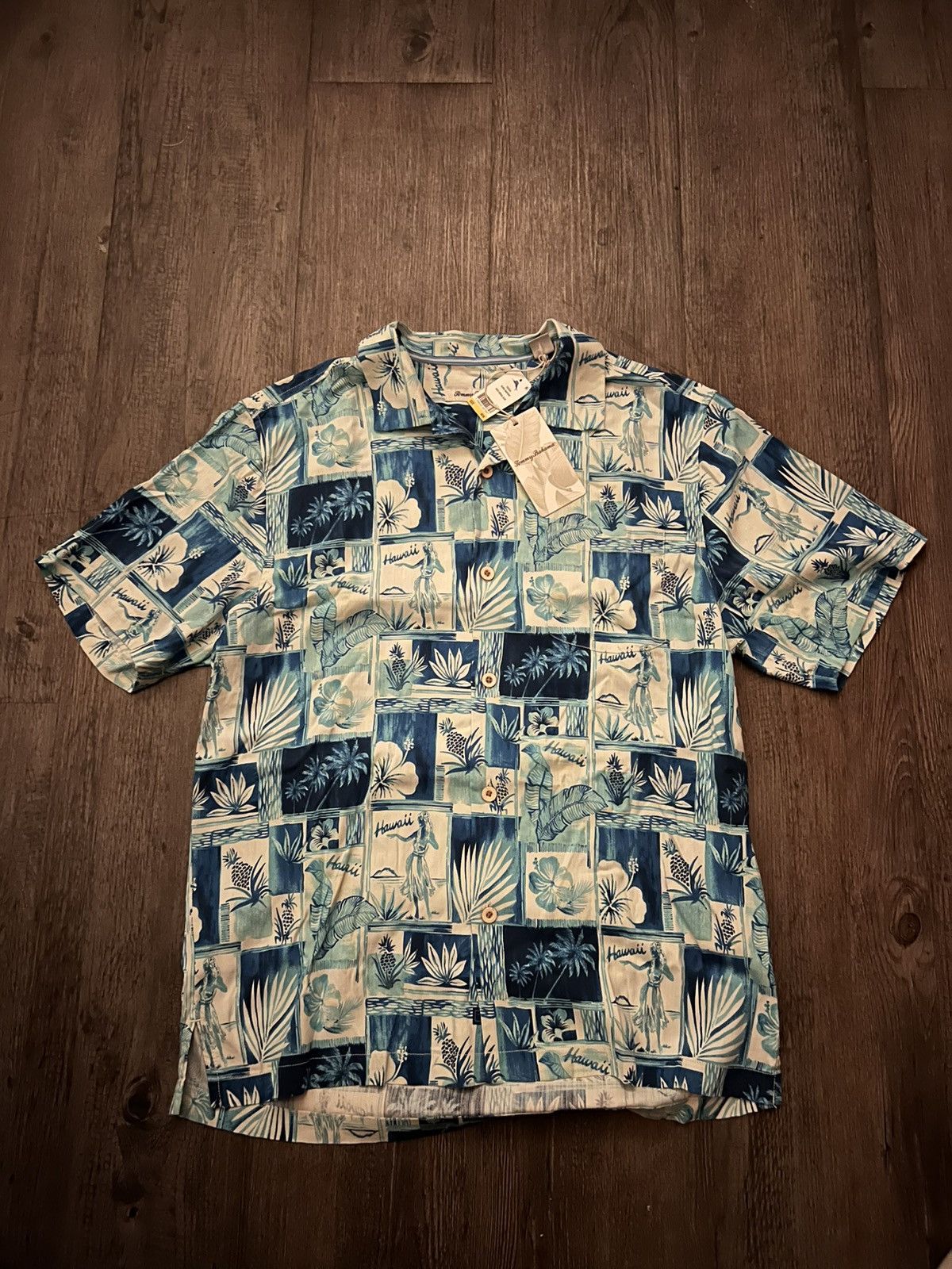 Tommy Bahama Aloha Snapshot Hawaiian Shirt Size US M / EU 48-50 / 2 - 1 Thumbnail