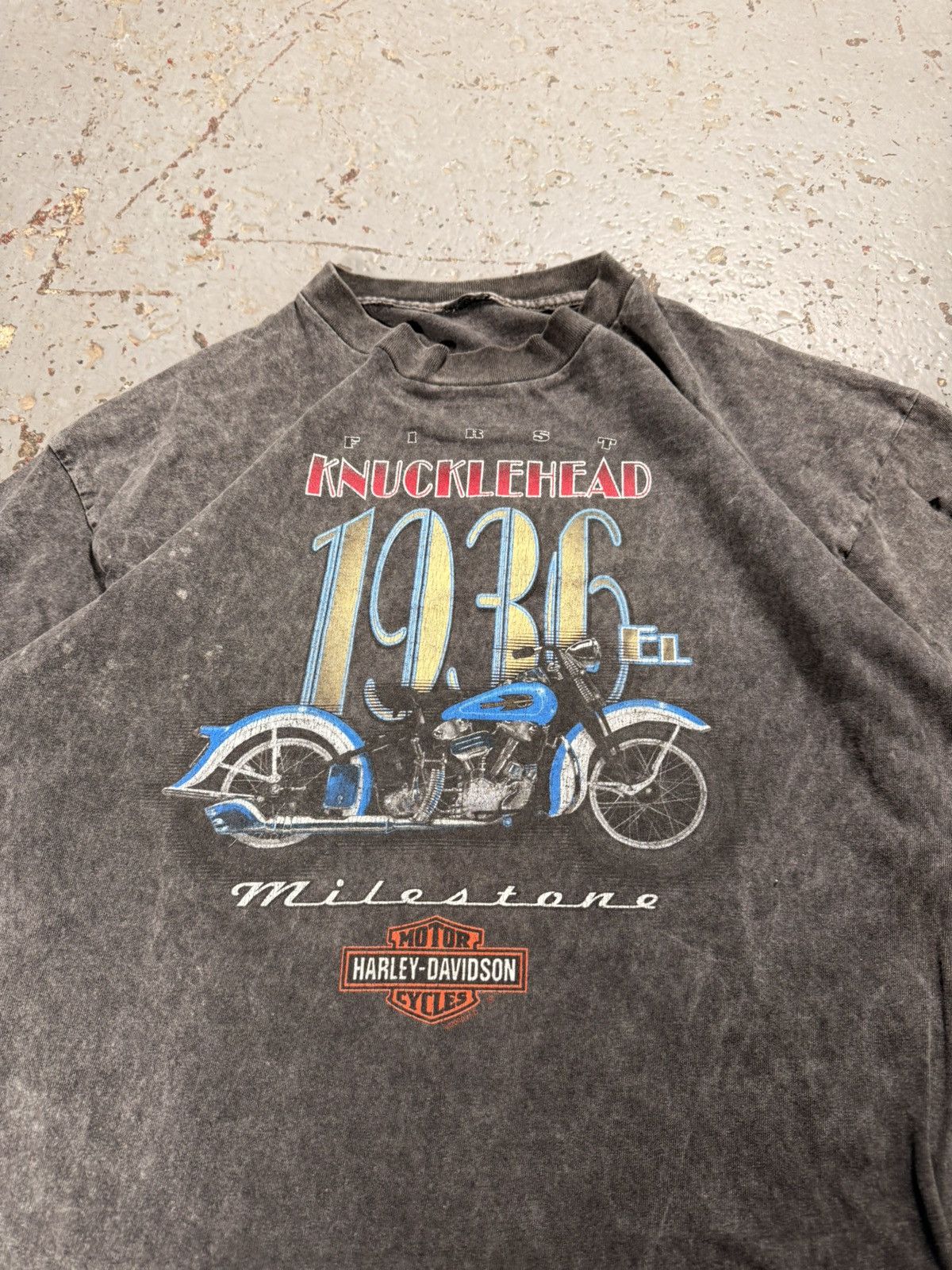 Harley Davidson Harley Davidson Oversized Knucklehead Motorcycle Engine Tee Size US XL / EU 56 / 4 - 2 Thumbnail