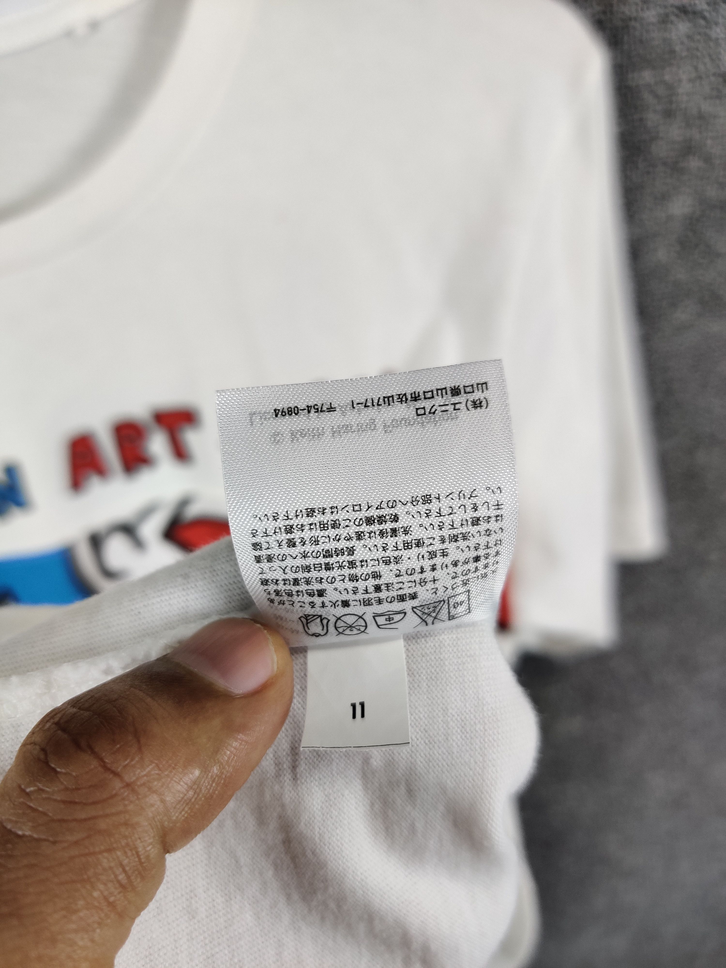 Keith Haring Vintage Keith Haring Uniqlo N.Y.C Tee Tshirt Size US L / EU 52-54 / 3 - 9 Thumbnail
