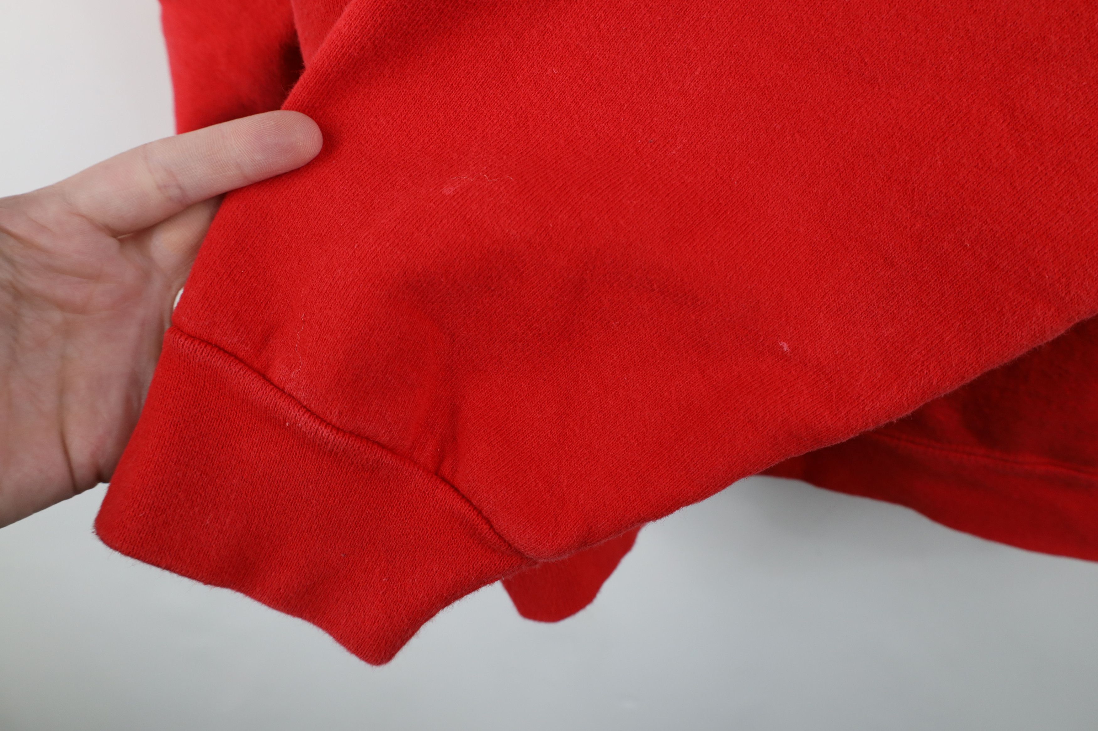Vintage Vintage 90s Heavyweight Newport Rhode Island Sweatshirt Red Size US L / EU 52-54 / 3 - 8 Thumbnail