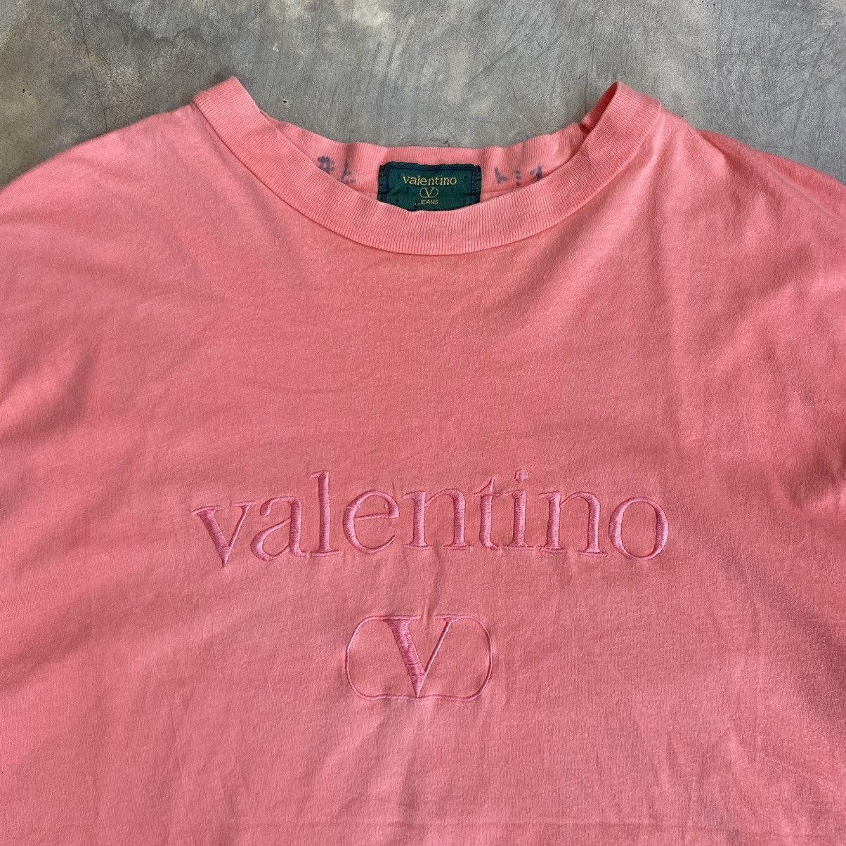 Valentino Vintage Valentino T-Shirt Size US L / EU 52-54 / 3 - 2 Thumbnail