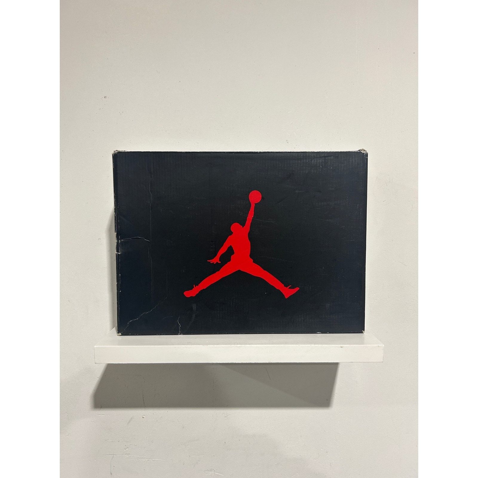 Nike JORDAN 5 RETRO BLACK METALLIC REIMAGINED SIZE 12 PREOWNED Size US 12 / EU 45 - 8 Thumbnail