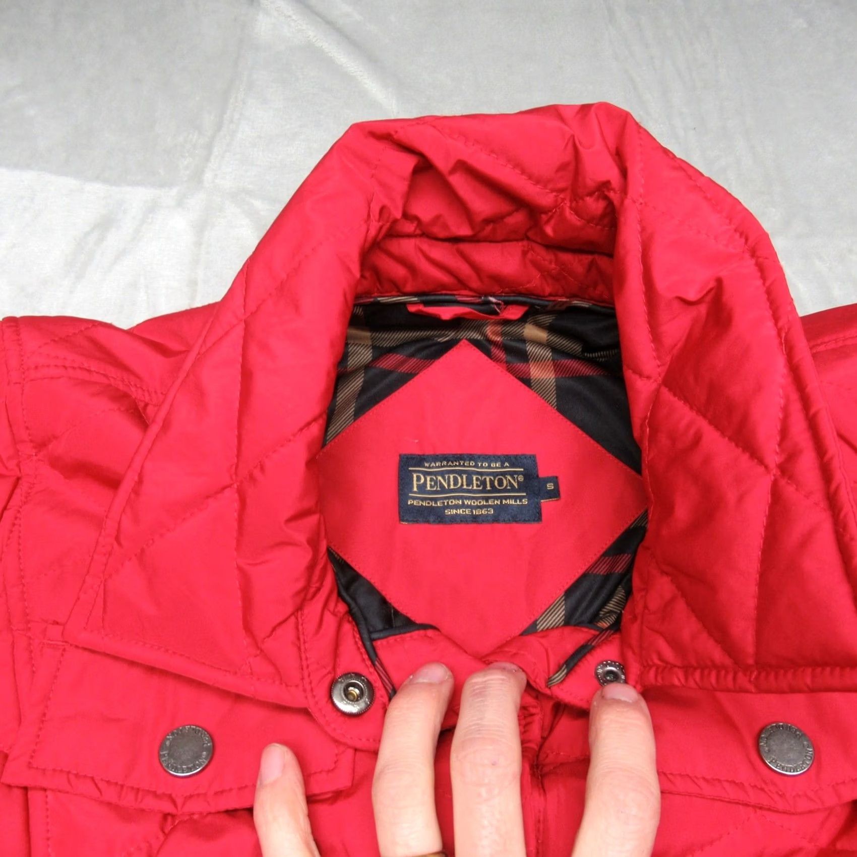 Pendleton Pendleton Red Quilted Barn Jacket Womens Small Snap Front Plaid Lined Classic Size S / US 4 / IT 40 - 4 Thumbnail