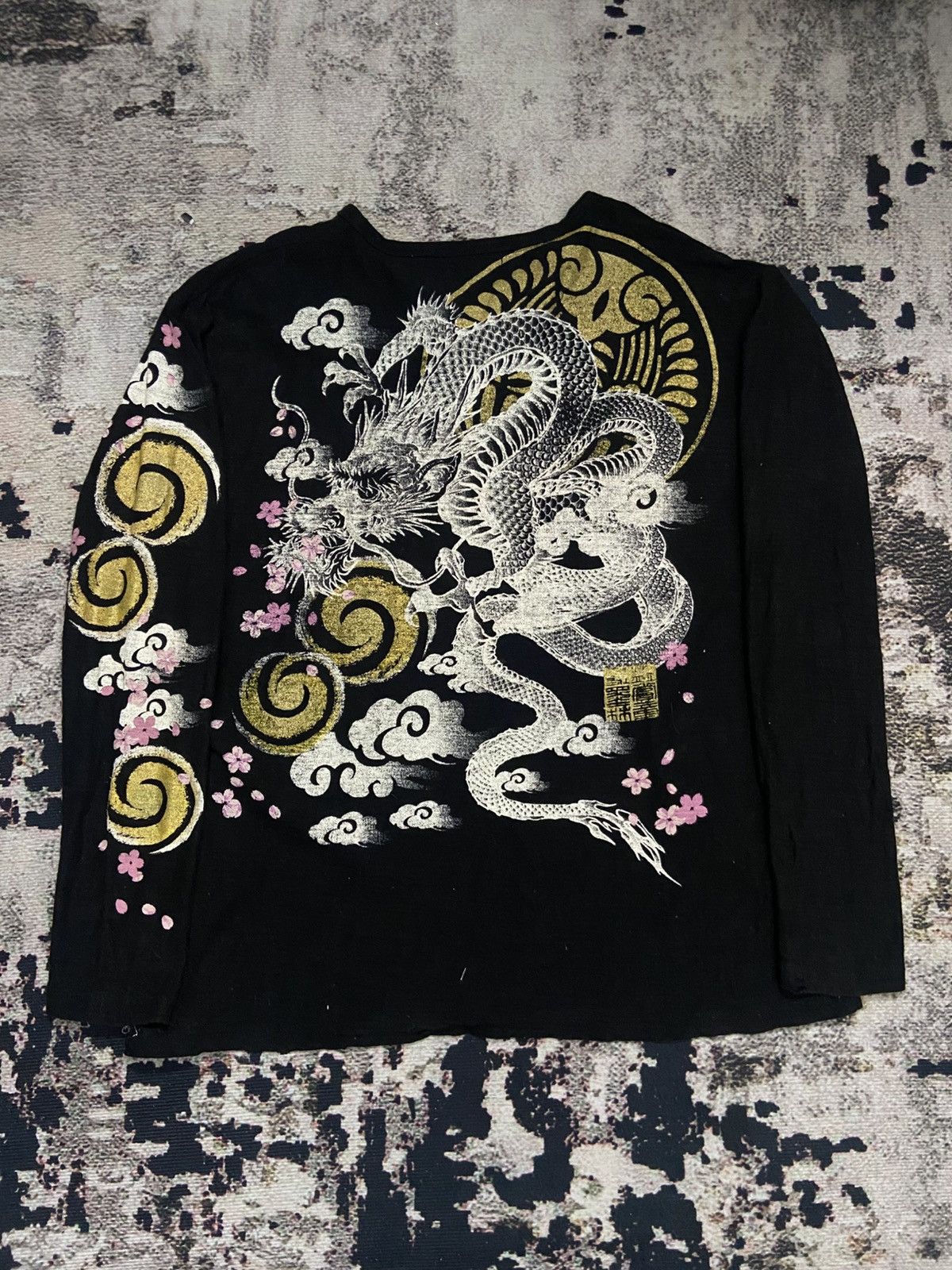 Japanese Brand Hana Tabigakudan Dragon Longsleeve Tee 🐉 Size US L / EU 52-54 / 3 - 1 Thumbnail