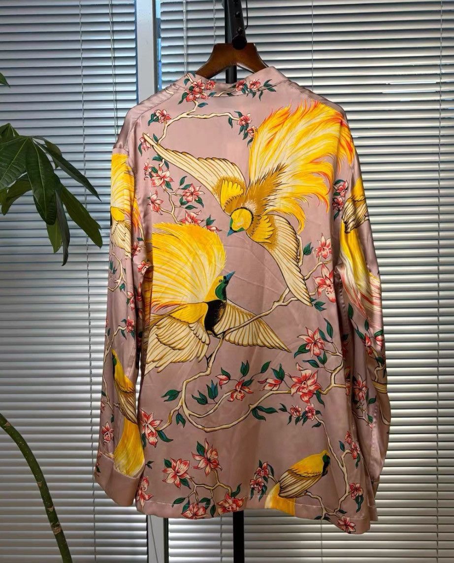 Louis Vuitton Louis Vuitton Red bean paste pink bird flower pattern mulbe Size US S / EU 44-46 / 1 - 2 Thumbnail