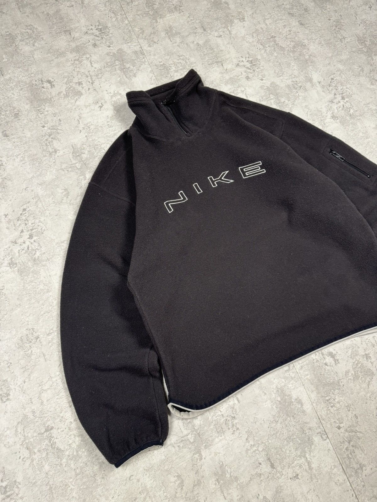 Nike Vintage Nike Y2K Fleece Sweatshirt Embroidered Big Logo Size US M / EU 48-50 / 2 - 2 Thumbnail
