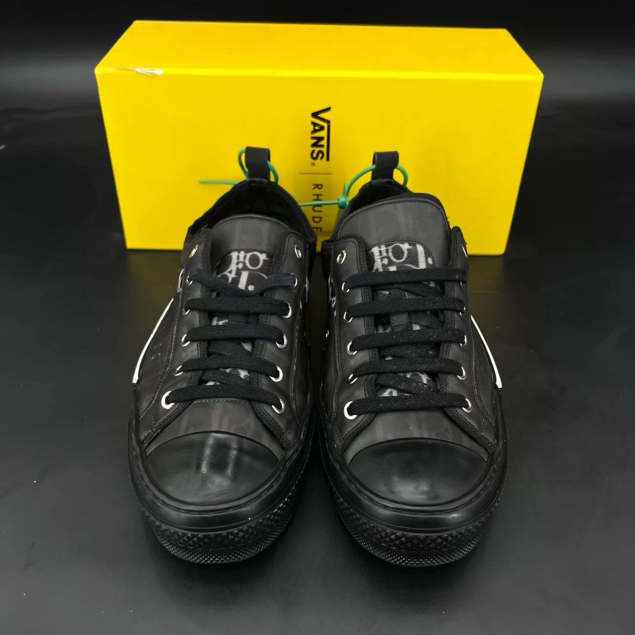 Dior Dior B23 Black 40 Worn A Few Times Tread Clear Size US 7 / EU 40 - 4 Thumbnail