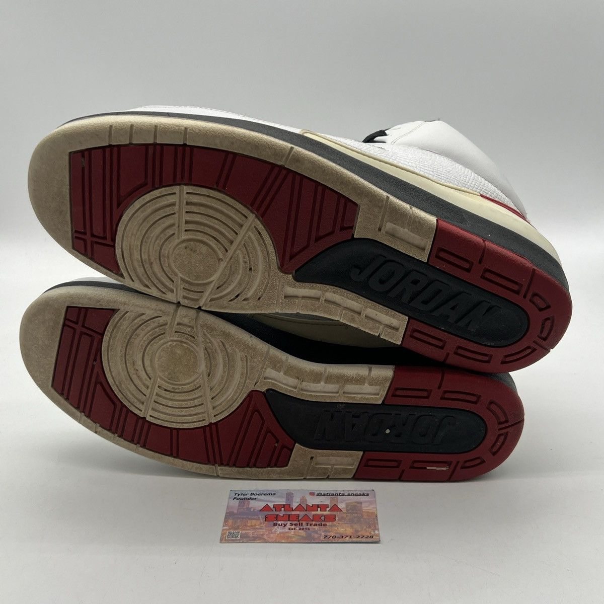 Jordan Brand Air Jordan 2 2004 Size US 12 / EU 45 - 7 Thumbnail