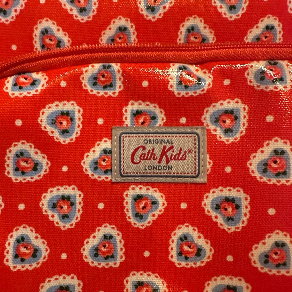 Jordan Brand Cath Kidston Lace Hearts Large Rucksack Backpack in Red Size ONE SIZE - 2 Thumbnail