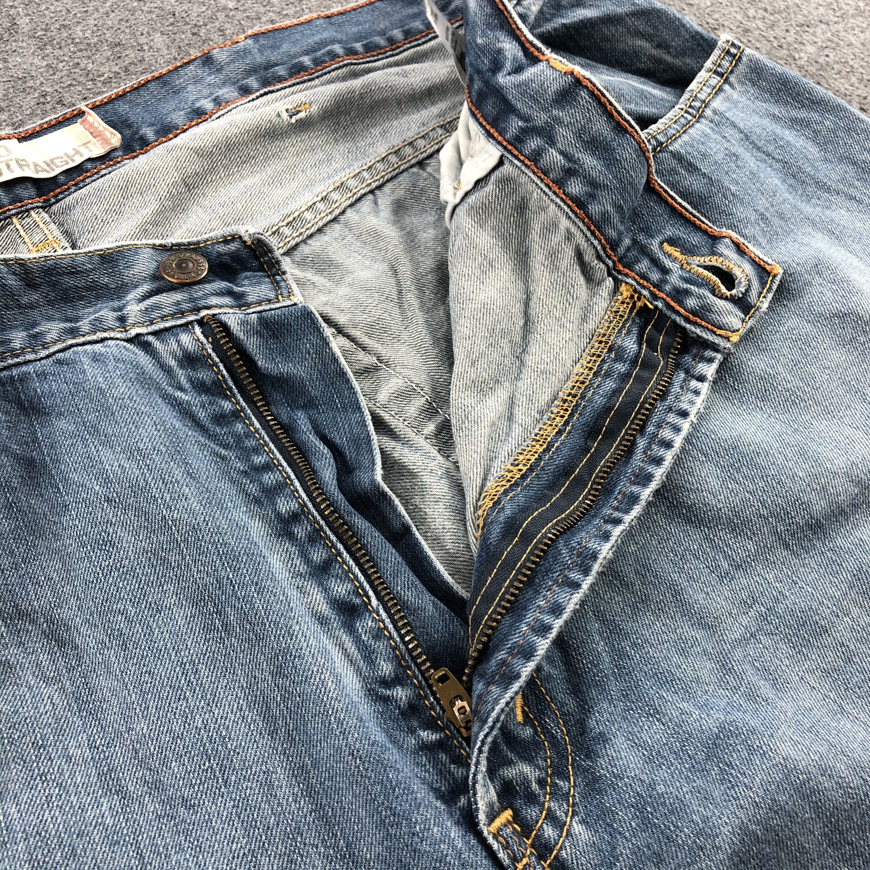 Levi's × Vintage Vintage Blue Wash Levis 559 Jeans-JM1039 Size US 40 / EU 56 - 8 Thumbnail