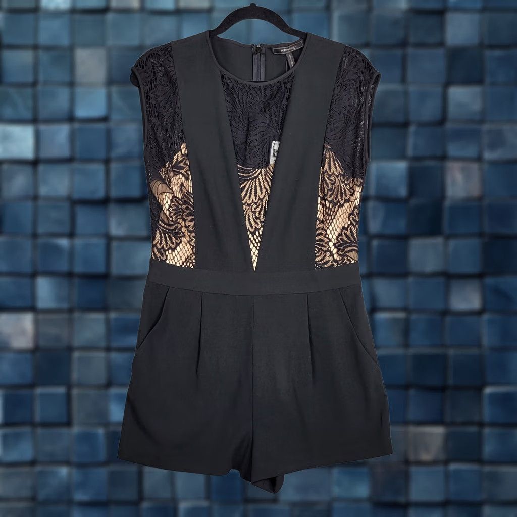 Bcbgmaxazria BCBGMAXAZRIA Jumpsuit One-Piece Black Women's Size 6 NEW V-Neck Short Sleeve Floral Romper Size 28" / US 6 / IT 42 - 1 Thumbnail