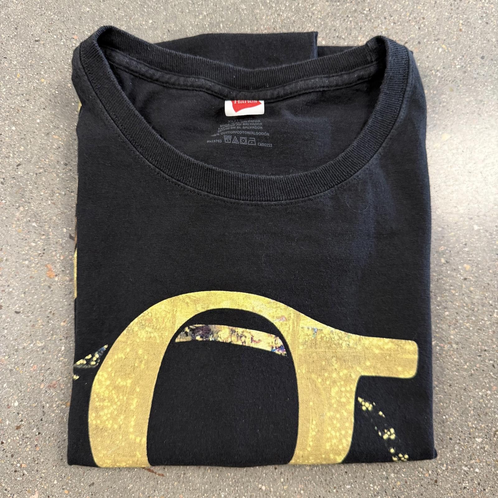 Hanes Garth Brooks 2019 Stadium Tour Shirt Ltd Cities on Back XL Size US L / EU 52-54 / 3 - 8 Thumbnail