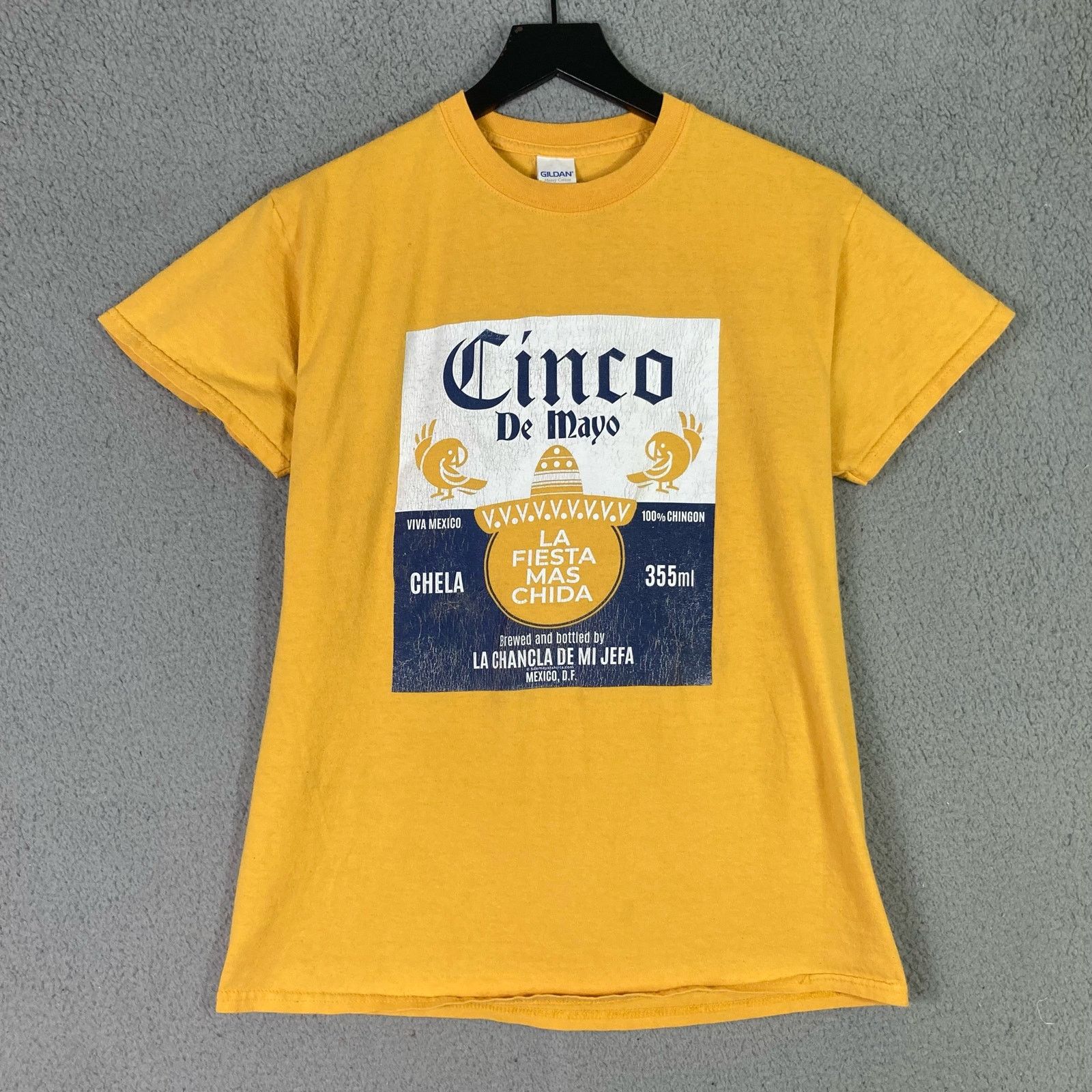 Gildan Vintage Cinco De Mayo T-Shirt Yellow Unisex M Graphic Print Size US M / EU 48-50 / 2 - 4 Thumbnail
