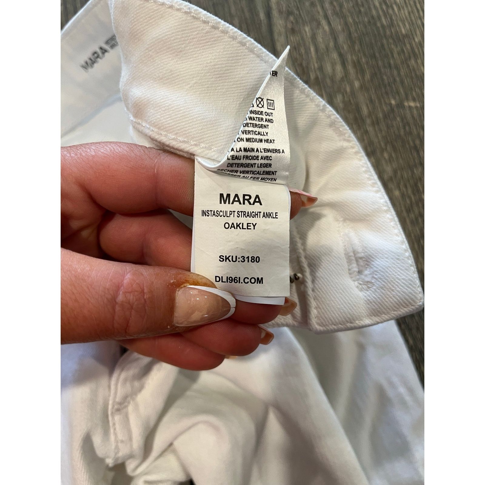 DL1961 DL1961 Mara Instasculpt Straight Ankle Jeans White Sz 26 Size 26" / US 2 / IT 38 - 7 Thumbnail