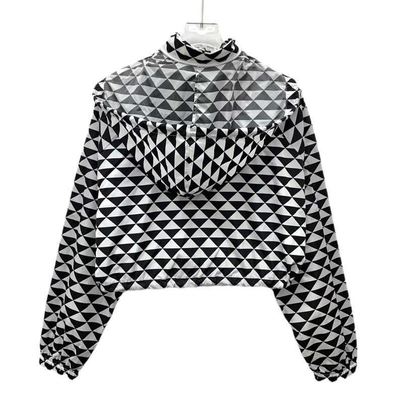 Prada Prada 23 black and white colour block triangle printed hoo Size XS / US 0-2 / IT 36-38 - 2 Thumbnail