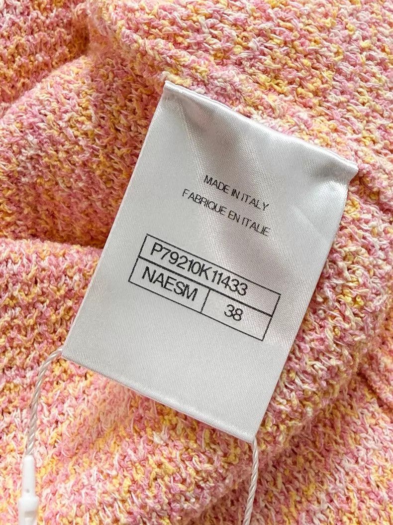 Chanel Chanel Mixed-colour badge silhouette knitted cardigan jack Size XS / US 0-2 / IT 36-38 - 5 Thumbnail