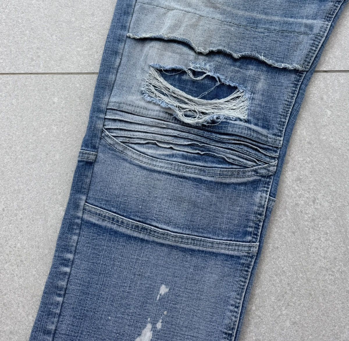 Japanese Brand ENCRYPTED Denim Slim Ripped Stretchable DISTRESSED SLIM-FIT Size US 42 / EU 58 - 4 Thumbnail