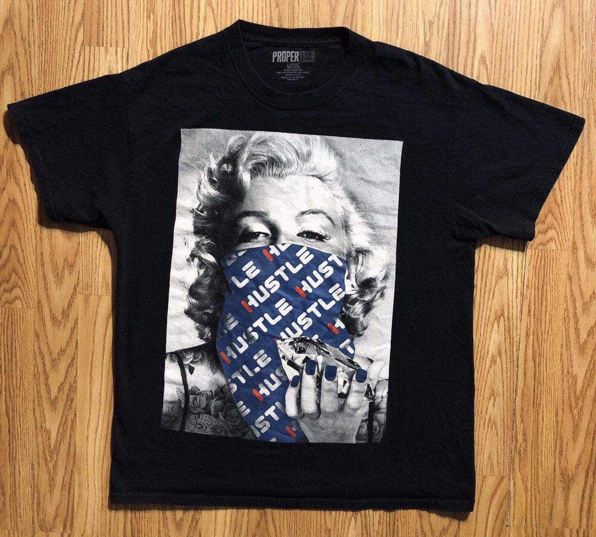 Proper Cloth × Vintage Proper Cloth All Cotton Marylyn Monroe HUSTLE Mask T Shirt Size US L / EU 52-54 / 3 - 10 Thumbnail