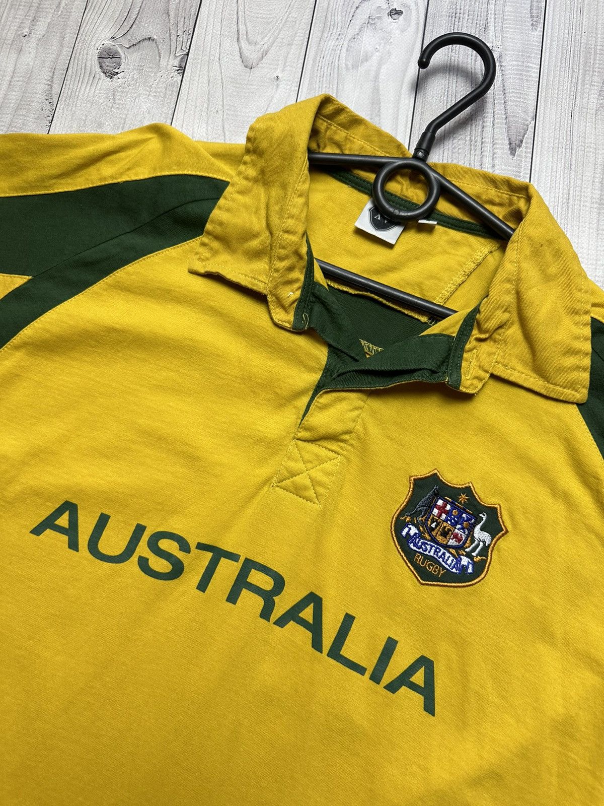 Vintage Vintage Australia rugby jersey yellow size L logo Size US L / EU 52-54 / 3 - 3 Thumbnail